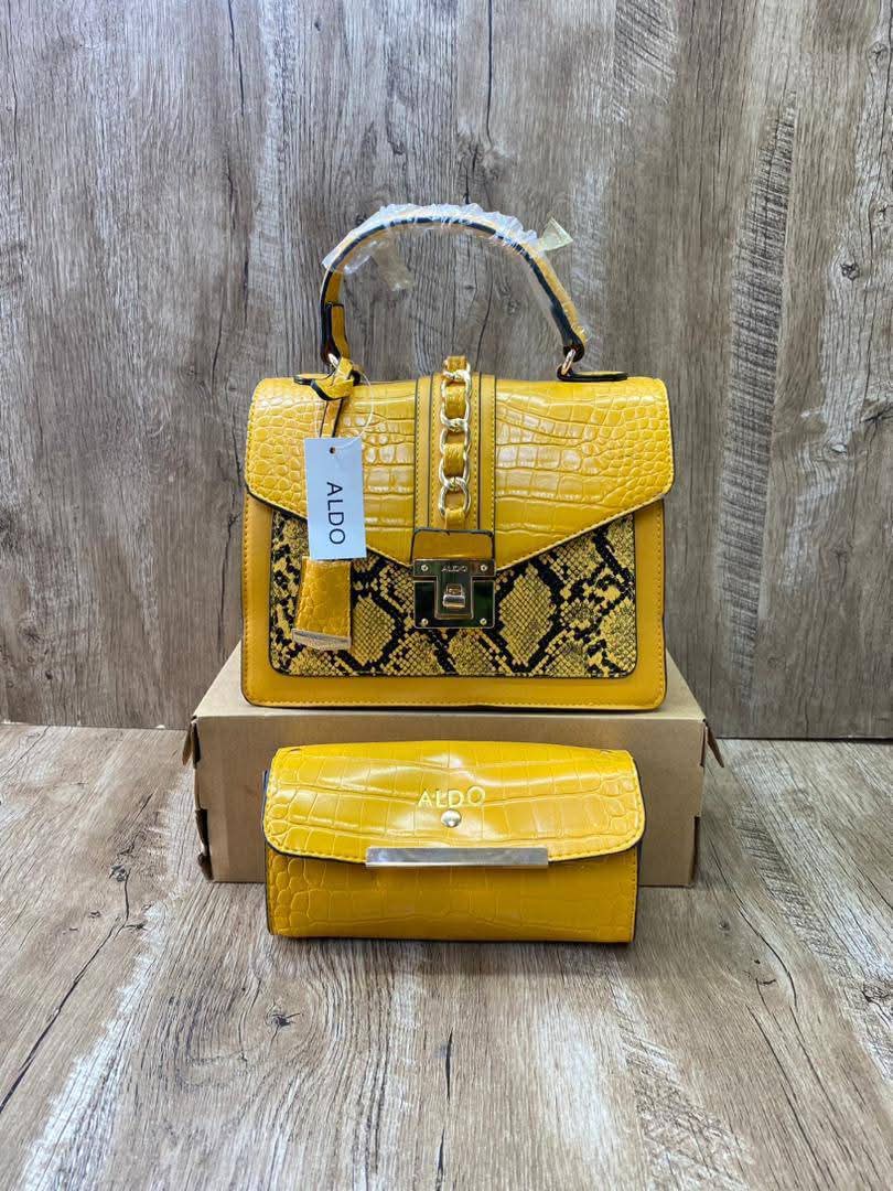 Photo du produit Ensemble Sac à Main et Portefeuille Aldo 2 en 1 - Élégance et Praticité